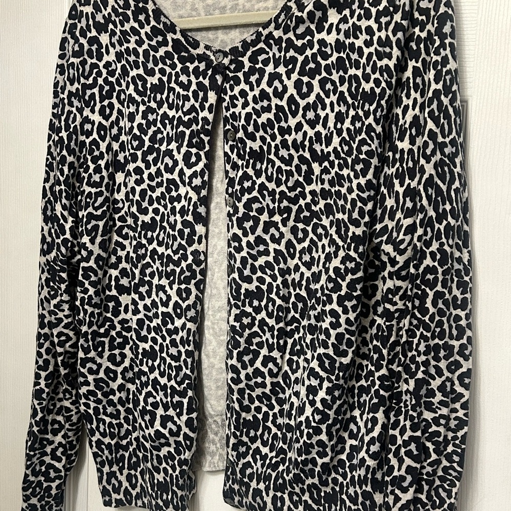 Lands' End Gray Patterned Sweater